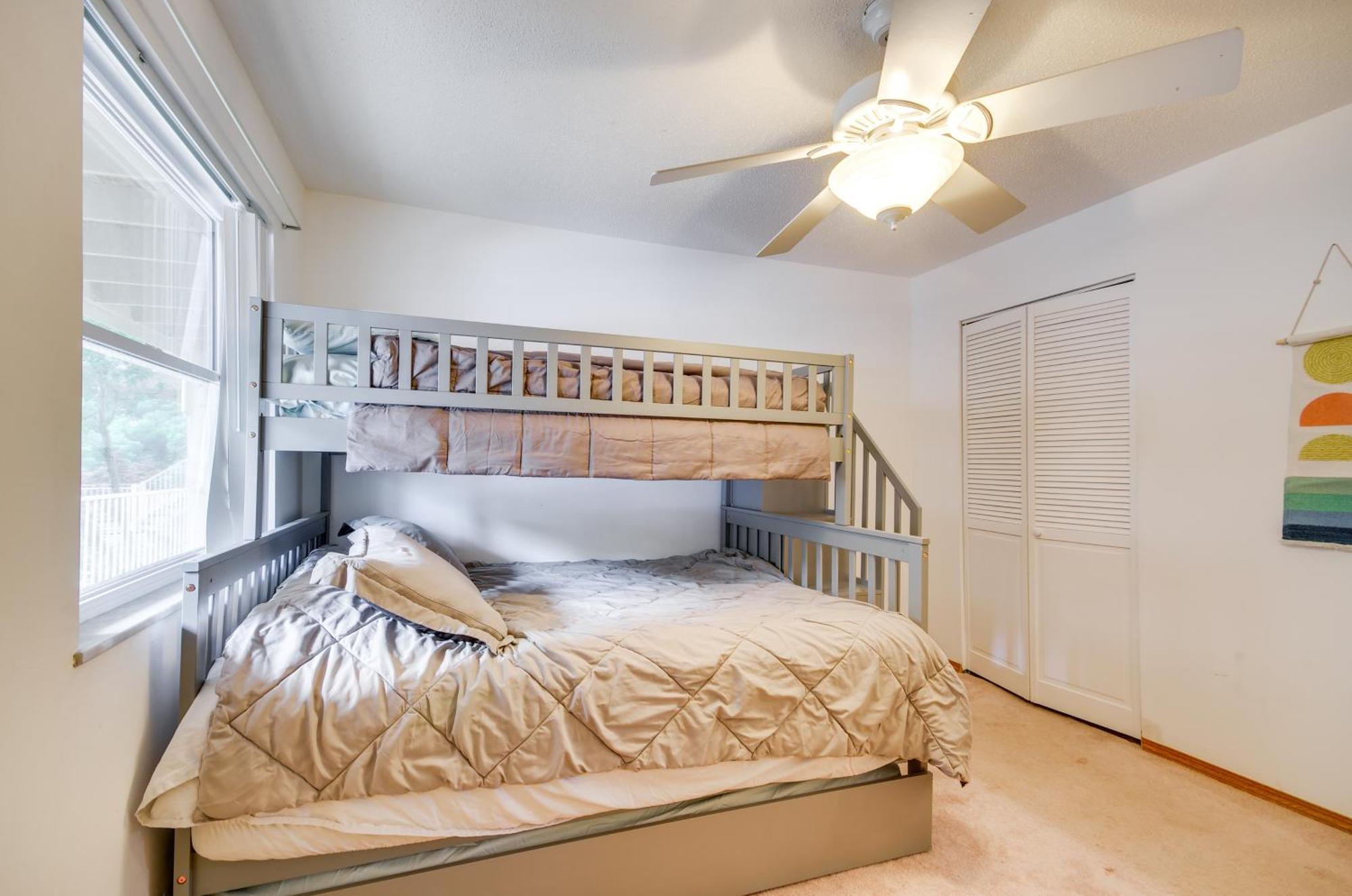 Cozy Lake Ozark Condo Rental With Grill, Pool Access Экстерьер фото